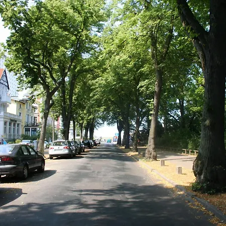 Warnemuende Lulinn Lägenhet *