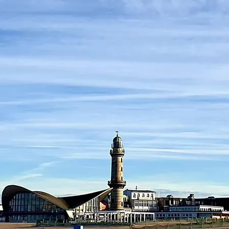 Warnemuende Lulinn * Rostock